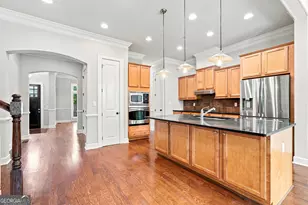 102 Riversgate Dr, Atlanta, GA 30342 - Photo 25