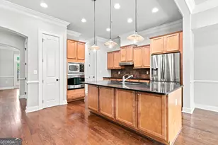 102 Riversgate Dr, Atlanta, GA 30342 - Photo 25