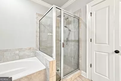 102 Riversgate Drive, Atlanta, GA 30342 - Photo 41