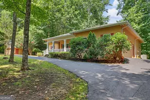 2360 Robinhood Trail, Hiawassee, GA 30546 - Photo 7