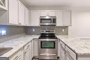 167 Maribeau Square, Atlanta, GA 30327 - Photo 13