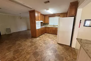 5620 Forest Ave, Eastman, GA 31023 - Photo 7