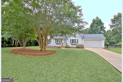 41 Mount Carmel Road, Senoia, GA 30276 - Photo 1