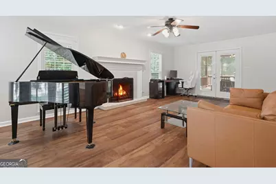 118 Kimmer Road, Peachtree City, GA 30269 - Photo 9