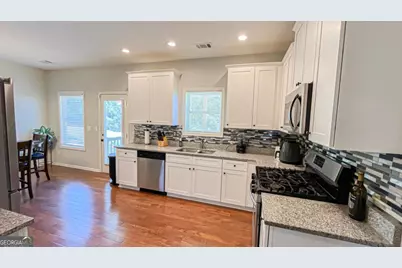 3835 Hawk Tail Drive, Loganville, GA 30052 - Photo 15