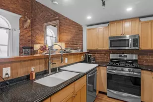 102 N Hill St, Griffin, GA 30223 - Photo 9