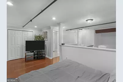 102 N Hill Street #302, Griffin, GA 30223 - Photo 23