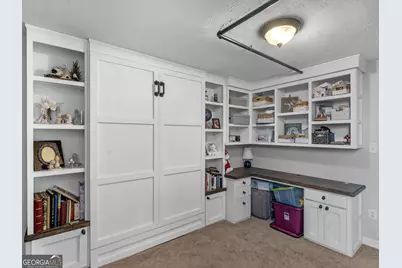102 N Hill Street #302, Griffin, GA 30223 - Photo 15