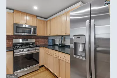 102 N Hill Street #302, Griffin, GA 30223 - Photo 11