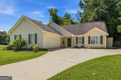 245 Cottonwood Court, Jackson, GA 30233 - Photo 3