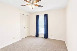 304 Floyd St, Hinesville, GA 31313 - Photo 13