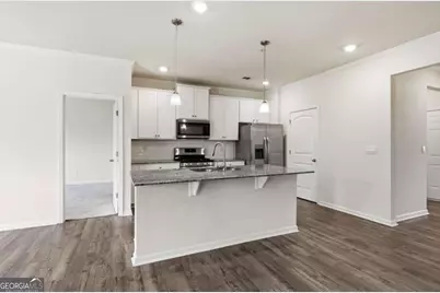 4410 Montberry Ln, Fairburn, GA 30213 - Photo 9