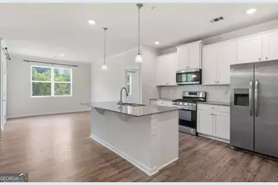 4410 Montberry Ln, Fairburn, GA 30213 - Photo 11