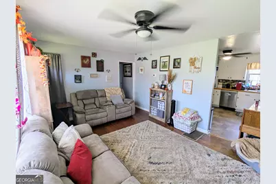 610 Spencer Street, Barnesville, GA 30204 - Photo 5