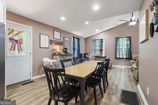 209 Ennis Rd, Barnesville, GA 30204 - Photo 19