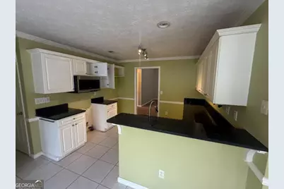 3450 Weeping Willow Lane, Loganville, GA 30052 - Photo 3