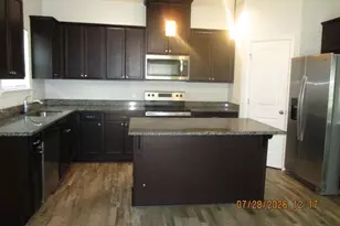 166 Cherokee Oaks Xing, Hinesville, GA 31313 - Photo 5