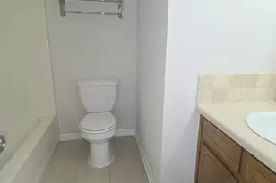 893 NE Park Pl, Conyers, GA 30012 - Photo 9