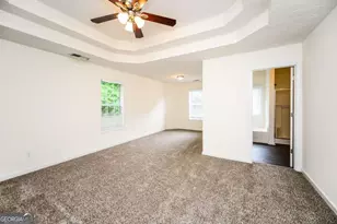 805 Lewis Ridge Cir, Lawrenceville, GA 30045 - Photo 5