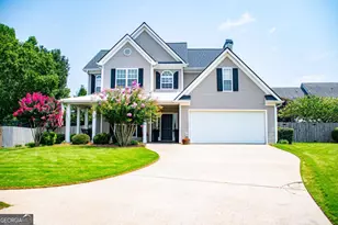105 Meadow Side Ct, Carrollton, GA 30116 - Photo 3