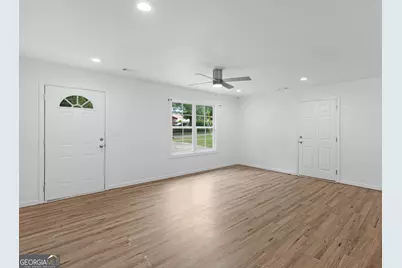 5712 Attucks Boulevard, Morrow, GA 30260 - Photo 3
