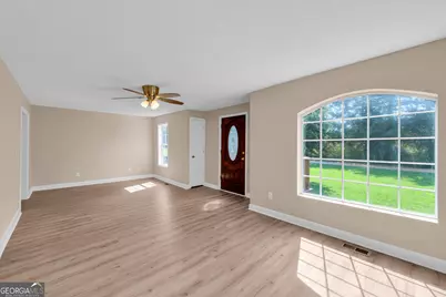 2409 Bowman Hwy, Dewy Rose, GA 30634 - Photo 9