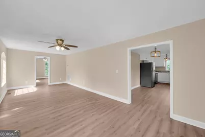 2409 Bowman Hwy, Dewy Rose, GA 30634 - Photo 11