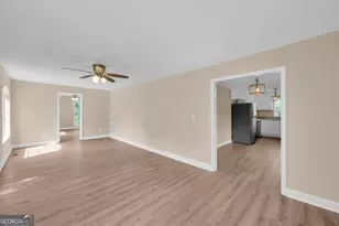2409 Bowman Hwy, Dewy Rose, GA 30634 - Photo 11