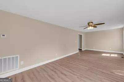 2409 Bowman Hwy, Dewy Rose, GA 30634 - Photo 13