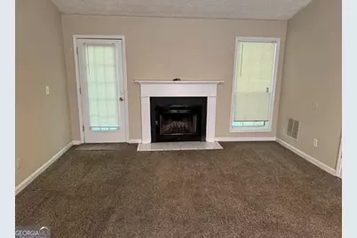1542 Oakleaf Court, Auburn, GA 30011 - Photo 3