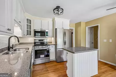 3939 Tall Pine Drive, Marietta, GA 30062 - Photo 17