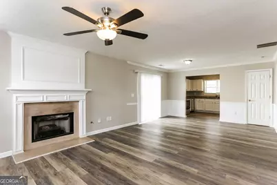 372 Jasmine Drive, Locust Grove, GA 30248 - Photo 5