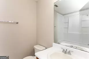 372 Jasmine Dr, Locust Grove, GA 30248 - Photo 17