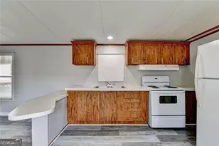 3000 Clarks Bridge Rd, Gainesville, GA 30501 - Photo 13