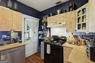 1218 E 48th St, Savannah, GA 31404 - Photo 25