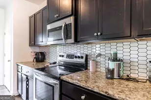 219 Ivy Glen Dr, Perry, GA 31069 - Photo 11