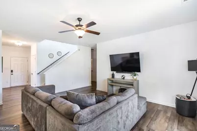 219 Ivy Glen Drive, Perry, GA 31069 - Photo 7
