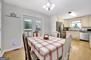 560 Hawks Trail, Newborn, GA 30056 - Photo 17