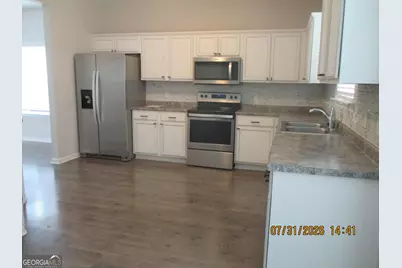 1252 Evergreen Trail, Hinesville, GA 31313 - Photo 5