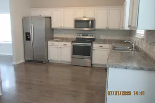 1252 Evergreen Trl, Hinesville, GA 31313 - Photo 5
