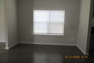 1252 Evergreen Trl, Hinesville, GA 31313 - Photo 3