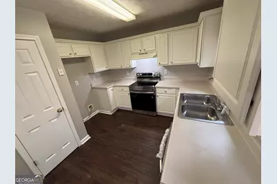 43 Canterbury Drive, Grantville, GA 30220 - Photo 11