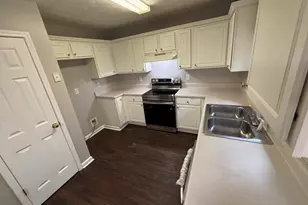 43 Canterbury Dr, Grantville, GA 30220 - Photo 11