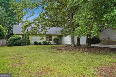 152 Olde Hampton Way, Hampton, GA 30228 - Photo 5