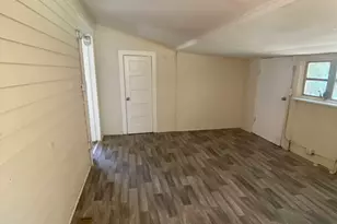 522 N 8th St, Griffin, GA 30223 - Photo 17