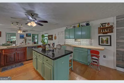 148 Brown Circle, Hartwell, GA 30643 - Photo 19
