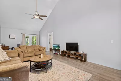 157/159 Drew Circle, Brunswick, GA 31525 - Photo 5