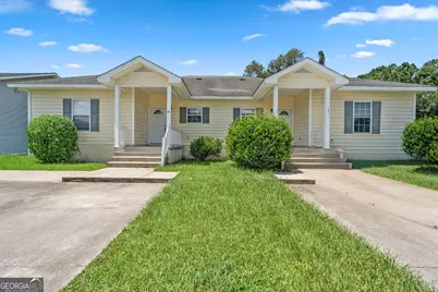 157/159 Drew Circle, Brunswick, GA 31525 - Photo 1