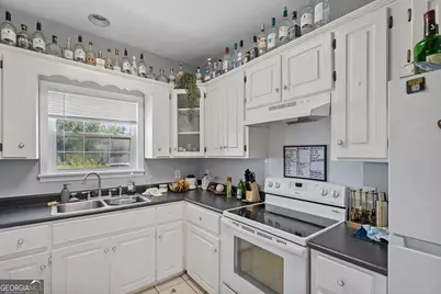 157/159 Drew Circle, Brunswick, GA 31525 - Photo 11
