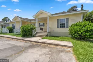 157/159 Drew Circle, Brunswick, GA 31525 - Photo 3